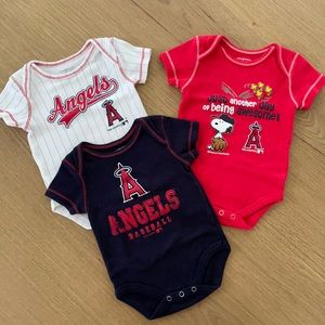 MLB onsies